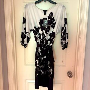 White House Black Market Monochrome Leaf Print Dress